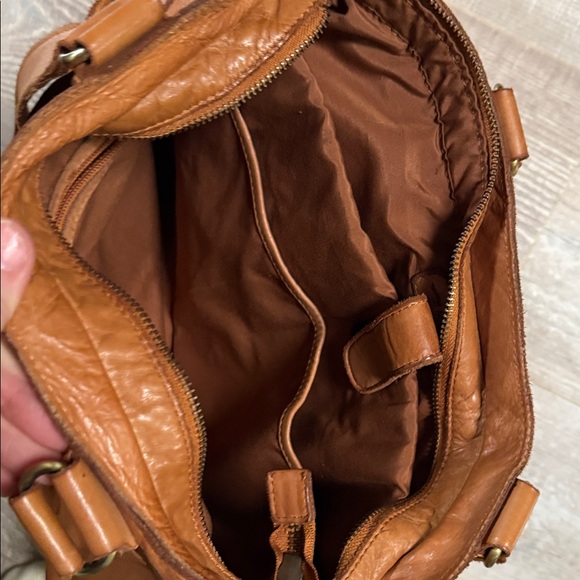 Marta Ponti East West Shoulder Bag Tan Leather Tote Bag - Picture 11 of 13